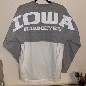 Oversized Hawk Crewneck!